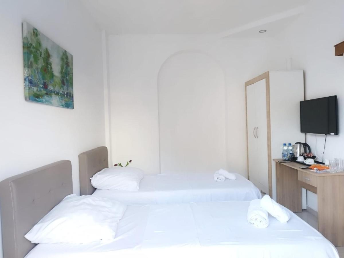 Villa Central Riverside Mostar Exteriör bild